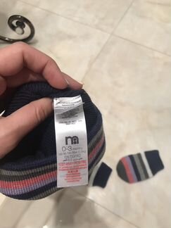 Шапочки и варежки Mothercare