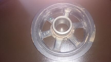 Шкив коленвала Шевроле Каптива двигатель 3.2