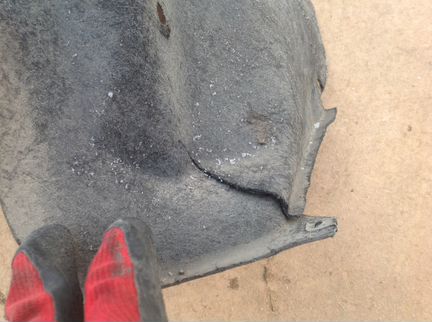 Подкрылок задний правый Шкода Йети Yeti 5l0810970