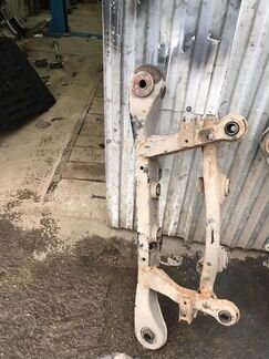 Подрамник Нью Актион б.у