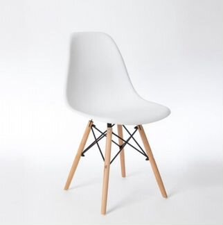Стул Eames DSW