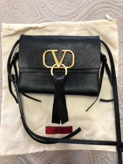 Сумка Valentino из новой коллекции, в идеале
