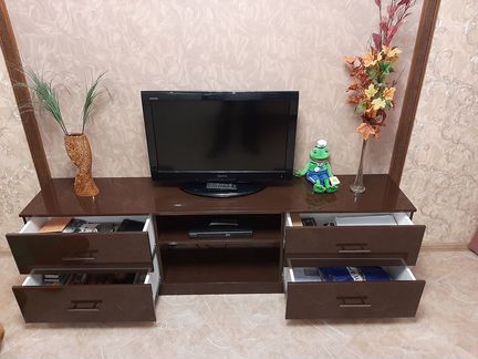 Тумба под телевизор
