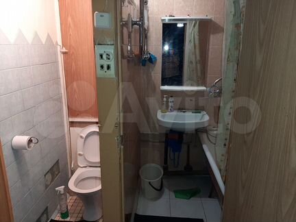 Комната 100 м² в 2-к, 2/5 эт.