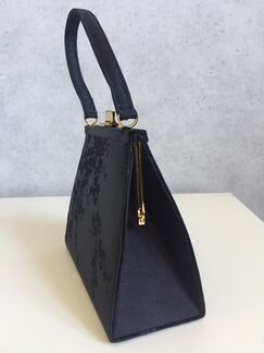 Сумка женская атласная