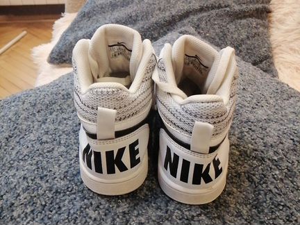 Детские кроссовки,nike