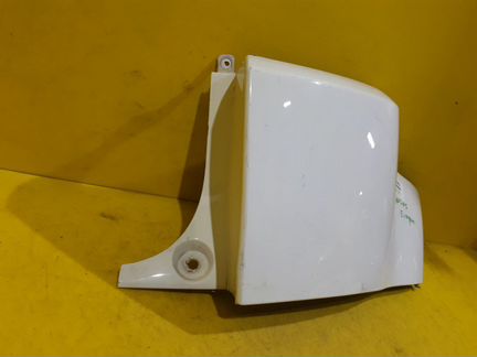 Бампер задний правая часть Land-Rover Range Rover