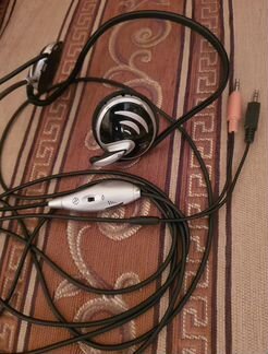 Наушники Logitech