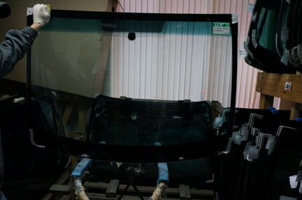 Стекло лобовое Citroen Berlingo (Ситроен Берлинго