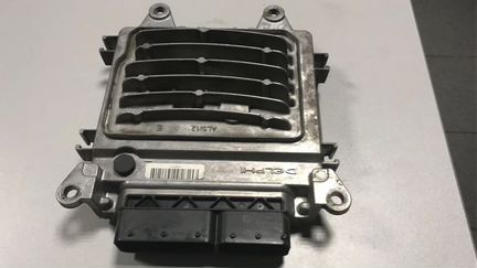 Блок управления двс Mercedes OM651 W204 W212 X204