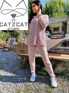 Великолепный удобный вязанный шерст. костюм новый