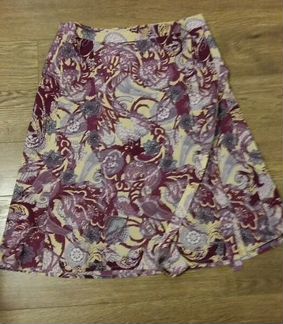 Фирменные юбки для девушки 42-44 размера