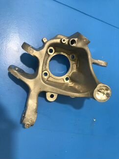 Кулак задний правый Bmw 7-Я Серия F02 N57Z