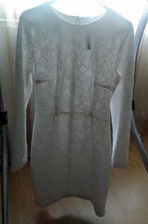 Очень красивое платье 46р