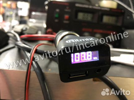 Автомобильный FM Трансмиттер RItmix FMT-A740