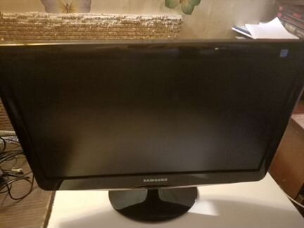 Монитор Samsung B2030N