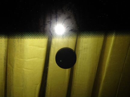 Лобовое (ветровое) стекло Volkswagen Golf 5