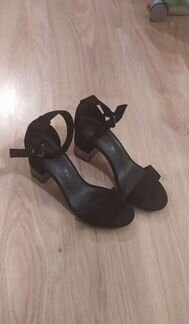 Босоножки туфли bershka 37р