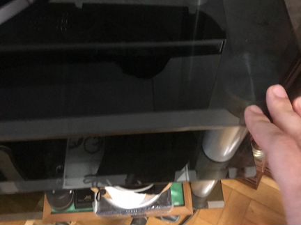 Тумба стеклянная под телевизор