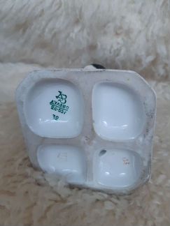 Фарфоровая статуэтка