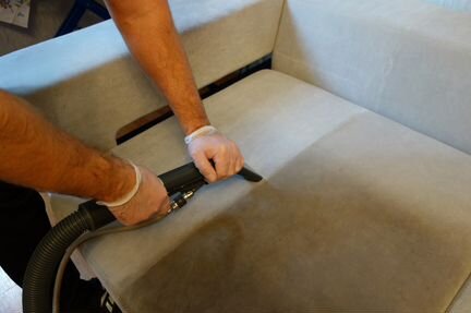 Чистка ковров и мягкой мебели