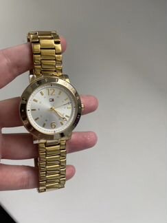 Часы Tommy Hilfiger