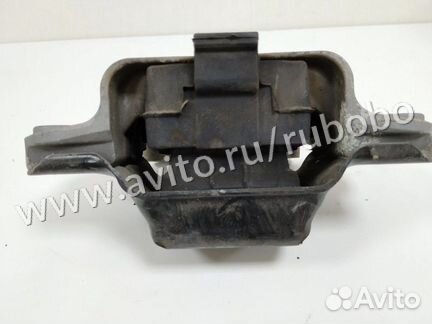 Опора кпп левая 1K0199555N VW Golf V 2003-2009