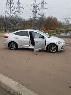 Hyundai Elantra 2.0 AT, 2016, 73 000 км