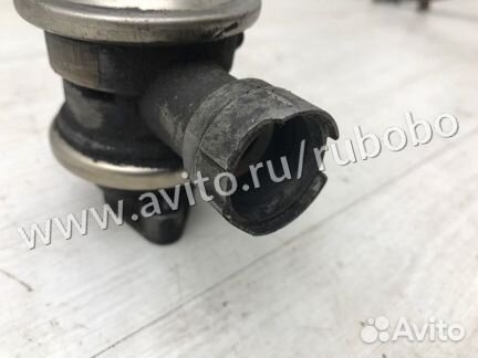 Клапан EGR Audi A8 D3 BHT 2005