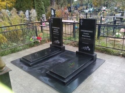 Памятники