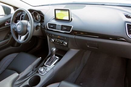 Торпеда mazda 3 кузов bm подушки безопасности