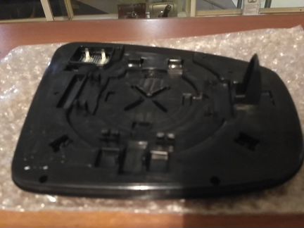 Левый зеркальный элемент Infiniti Qx70 FX S51