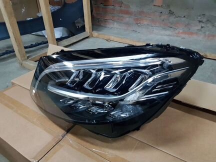 Фара Mercedes C205 Рестайлинг
