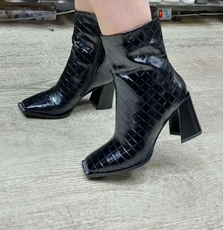 Осенние ботильоны Balenciaga