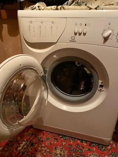 Стиральная машина indesit