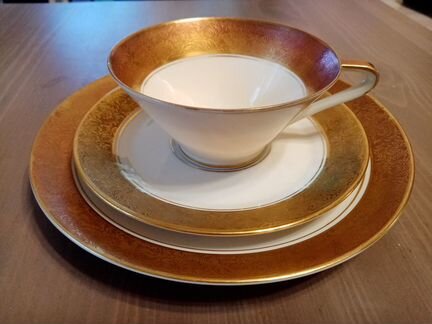 Коллекционное чайное кофейное трио костяной фарфор