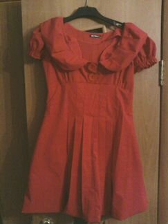 Платья вечерние, праздничные