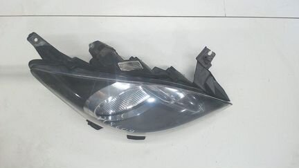 Фара (передняя) правая Toyota Aygo, 2009