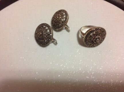 Украшение из серебра