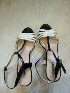 Босоножки Ronzo