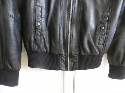 Куртка Qiongnu на резинке с капюшоном