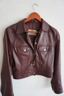 Кожаная куртка бордовая