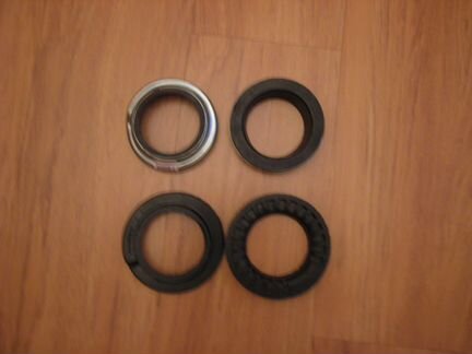 Запчасти на Москвич 2141