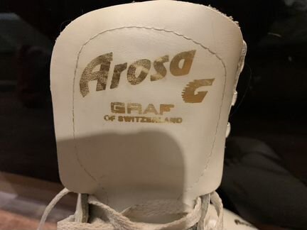 Фигурные коньки graf Arosa