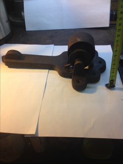 Механический доводчик для уличных дверей