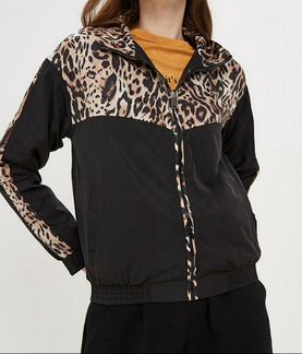 Ветровка куртка новая