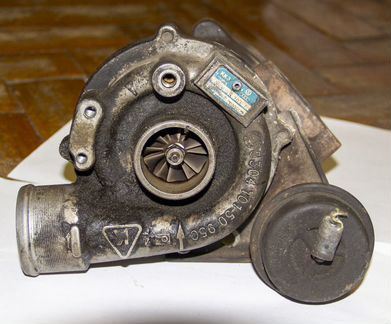 Турбина 058145703j AWT AWM б/у