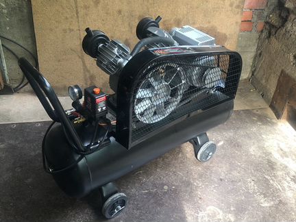 Компрессор 100 лит