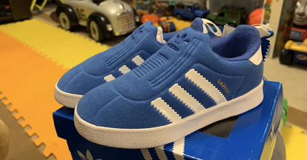 Кроссовки adidas