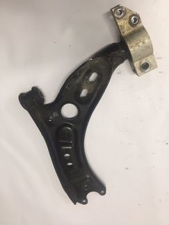 Рычаг передний нижний правый Шкода Октавия А5